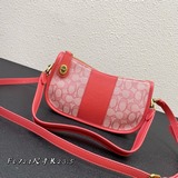 coac h  新款swinger 2325經典logo 印花塗層帆布拼牛皮斜挎