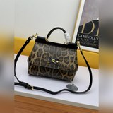 原單【Dolce & Gabbana 杜嘉班納】時尚界另一款鉑金包 細膩手工制造