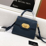 【Dolce & Gabbana 杜嘉班納】進口牛皮 每一次展現總有發熱 發光的
