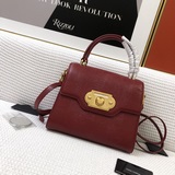 【Dolce & Gabbana 杜嘉班納】進口牛皮 每一次展現總有發熱 發光的