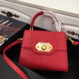 【Dolce & Gabbana 杜嘉班納】進口牛皮 每一次展現總有發熱 發光的