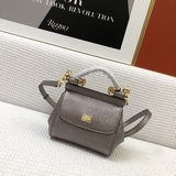 【Dolce & Gabbana 杜嘉班納】 mini每一次展現總有發熱 發光的