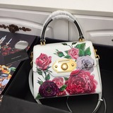 【Dolce & Gabbana 杜嘉班納】進口牛皮，每一次展現總有發熱 發光的