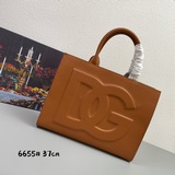 【Dolce & Gabbana杜嘉班納 】進口牛皮每一次展現總有發熱 發光的