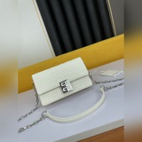 法國品G家！新款CUT OUT系列很8錯 吉良吉吉小方包camera bag 法