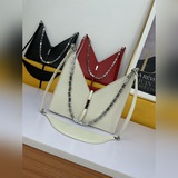 Givenchy 新款 紀梵希 法國品G家2023全新推出V形Cut Out 手