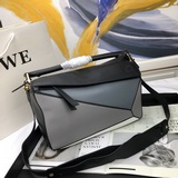 原單品質，火遍全世界的熱銷款Loe@e/羅@威：款號大 L0153，店主自留款哦