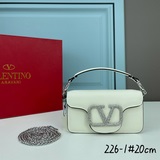 小號 VALENTINO MINI LOCò仿水晶裝飾手袋-VLogo Sig