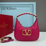 Valentino STUD SIGN 小牛皮HOBO手袋～ - 提手飾有超大