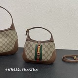 Balencig聯名Gucc。雙G變雙B可以斜挎&腋下&單肩&手提671620