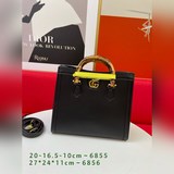 新款出貨，顔色齊全大小 尺寸gucci托特包融合了竹節提手和雙G配件兩個具有辨識