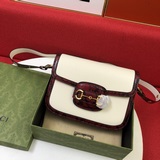 配蛇紋1955 horsebit bag 複古馬銜扣手袋，谷馳複古回潮，設計師和