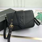 配盒子saint laurent arisysl聖羅蘭最新款號：66145采用進
