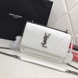 ysl聖羅蘭爆款不得不說（saint laurent）鍊條包在時尚圈已經火的不行