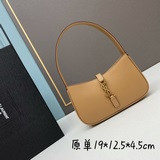 小號配盒 【原廠皮】奶茶平紋_2023春夏新款腋下包Le5A7 Bag 強推