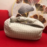 原版皮bottega veneta#最新設計編織打結tote包還保留了bv一直原