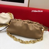 bottega veneta the chain ouch 最近真的太火爆了！幾