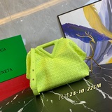 大號  【原版皮高品質】bv 新款編織三角形手提包 the triangle
