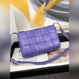 bottega veneta 爆款設計師dabiel lee的新款設計 編織時髦