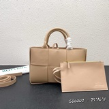 迷你通勤托特包！Arco tote在這季終于有了mini版愛慘了這個 SIZE