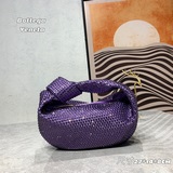 【原版皮高品質】 bottega veneta#最新設計施華洛世奇仿鑽打結tot