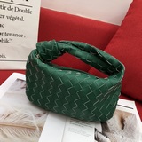 bottega veneta#最新設計編織打結tote包還保留了bv一直原有的編