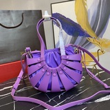 【原版高品質】#bottega vaneta  ＃早春新款來啦貝殼包t