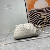 botteg venet 小號 編織 雲朵包  2023最火 the ouch