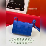 casset編織魔方包  秋冬 油蠟牛皮包型搭配經典編織元素 整體複古又有味道