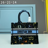 小號藍D刺繡26.5cmBOOK TOTE 手袋這款 Book Tote 手袋由