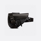 配原版盒子 homme Pre-Fall 早春系列saddle馬鞍包，強勢推出！