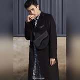 頭層荔枝紋  《黑線白線》配原版盒子【Dior homme 】2023 Pre