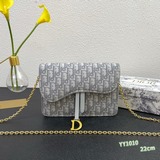 配原版專櫃盒子【Dior SADDLE OBLIQUE手拿包】SaddleDi