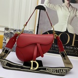 【Dior saddle 手掌紋系列 】【配專櫃盒子】大號 尺寸：25.5 x