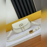 【原版品質】迪奧豆腐包 Dior BOBBY 新款複古包，複古牛皮的紋路，硬挺的