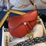 【配精品禮盒】大號 尺寸：24.5 x 20 x 5 公分be a classi