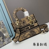新色原單刺繡配盒子淺金【lady d 刺繡系列】m8002黃色藍樹最新系列，汲