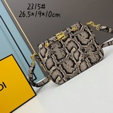 、fendi 最新Touch風琴包  全新fendi Touch 時尚優雅的