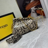 中號460   【白雲同款全鋼五金】全新fendi First來了！！設計師K