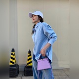 Fendi 最新小貓包PeekaboolseeuPetite它是peeka