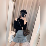 Fendi中古老花爆款,你可以叫它：化妝包、飯盒包這款飯盒雖然方方的，但是它的特