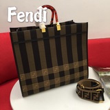 FéI TOTE 托特包“陽光手提袋”簡單大字母LOGO設計，琥珀色雙手柄是