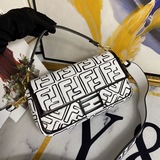 【原版皮高品質】新品，出貨fendi California Sky 加州天空—漫
