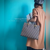 FENDI标志性FF老花TOTE  通勤托特包，經典必入款，硬挺包不塌軟更有型，
