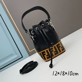 【Fendi MINI BUCKET】小巧玲珑的，卻又如此大容量雙F經典又再