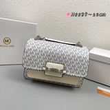 MK新品來襲，牛皮配pvc材質，配禮品，經典精品，大衆又大氣，永不過時，又實用，