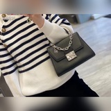 mk原單正品品質，頂級精緻手工，無可挑剔，手感柔軟，包型立體感圓順，皮面無一絲皺
