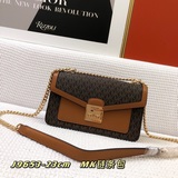 MK秋冬季節新品來襲，經典精品，大衆又大氣，永不過時，又實用，完美手工，很适合高