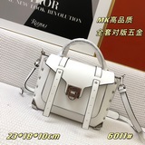 MK專櫃19秋冬新款，明星同款，原單品質，手提斜挎包，超級實用，大容量内裡，全套