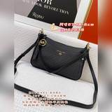 配盒子  邁克科爾斯 MICHAEL KORS 21春夏 JET SET CHA